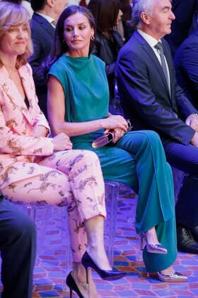 26-04-2022 Madrid Queen Letizia attend the 44th edition of the SM foundation awards for childen and youth literature, the steam boat and great angle, at the green courtyard Salamanca in Madrid. The SM Foundation promotes every year a children s book to encourage children to read. No Spain Â  Copyright: xPPEx