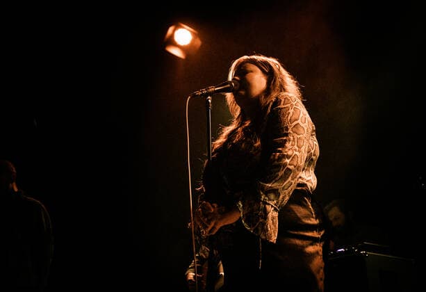 Sarah Klang live in Copenhagen, Denmark Copenhagen, Denmark. 26th, April 2022. The Swedish singer-songwriter Sarah Klang performs a live concert at Hotel Cecil in Copenhagen. Copenhagen Denmark  Copyright: xGonzalesxPhoto ThomasxRungstromx