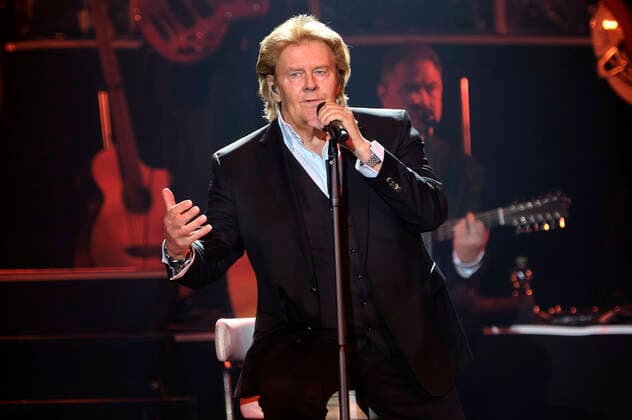 Howard Carpendale live at a concert of his 50 Years The Show of My Life Tour at the Swiss Life Hall Hannover, 27 04 2022 Foto:xU.xStammx xFuturexImage