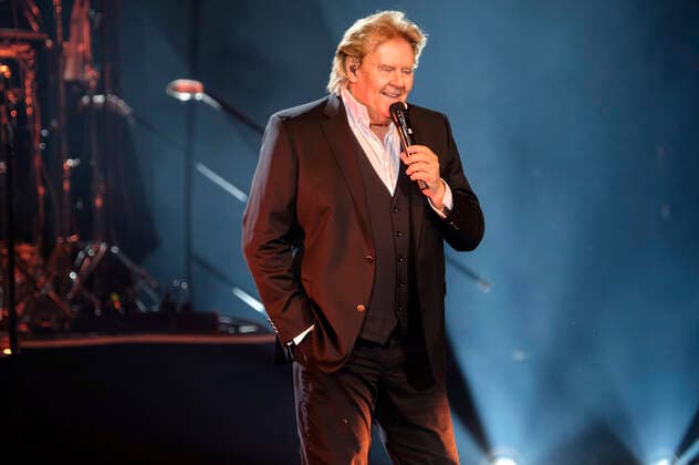 Howard Carpendale live at a concert of his 50 Years The Show of My Life Tour at the Swiss Life Hall Hannover, 27 04 2022 Foto:xU.xStammx xFuturexImage
