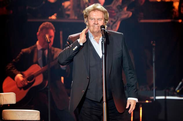 Howard Carpendale live at a concert of his 50 Years The Show of My Life Tour at the Swiss Life Hall Hannover, 27 04 2022 Foto:xU.xStammx xFuturexImage
