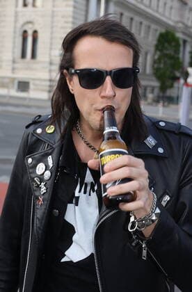 Amadeus Austrian Music Award 2022 Vienna, Volkstheater, 29 04 2022 Marco POGO Turbobier