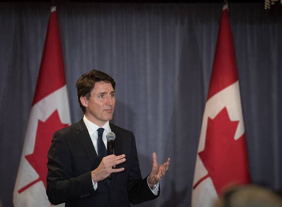 April 29, 2022, TORONTO, ON, CANADA: Prime Minster Justin Trudeau, leader of the Liberal Party of Canada, delivers remarks during a liberal fundraising event at the Yorkville Royal Sonesta Hotel in Toronto, Friday, April 29, 2022. TORONTO CANADA  - ZUMAc35_ 20220429_zaf_c35_116 Copyright: xTijanaxMartinx
