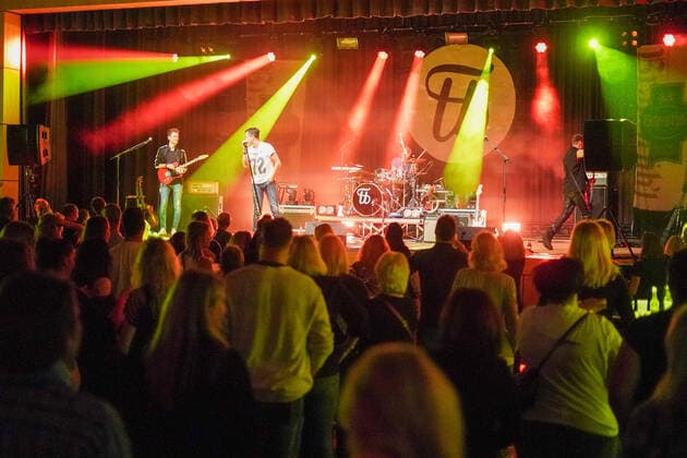 Pound performs at the community center Mörfelden Mörfelden Walldorf 29 04 2022 Dance into May with Pound
