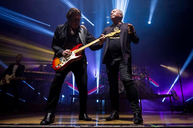 Charlie Burchill and Jim Kerr of Simple Minds live at a concert of the Celebrating 40 Years of Hits Tour at Thüringenhalle Erfurt, 29 04 2022 Foto:xM.xKremerx xFuturexImage