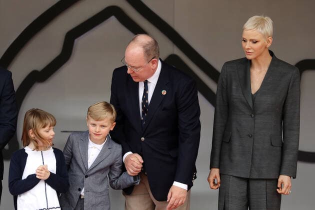 Princess Gabriella, Prince Jacques, Prince Albert of Monaco and Princess Charlene of Monaco, Award Ceremony Formula E FIA World Championship, Season 8, Monaco E Prix, 30 04 2022, MCO012