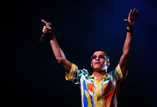 2022 04 30 21 35 46 AMSTERDAM Bilal Wahib during his debut show in the Gashouder The singer is in the Amsterdam hall with his performance El Mehdi Live, after the album of the same name ANP MARCO DE SWART netherlands out belgium out  Copyright: xx x447842230x originalFilename: 447842230.jpg