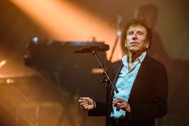 The french singer Alain Souchon live in Forest National AlainSouchon en concert a Forest National Reporters QUINET JEANxMARCxQUINET