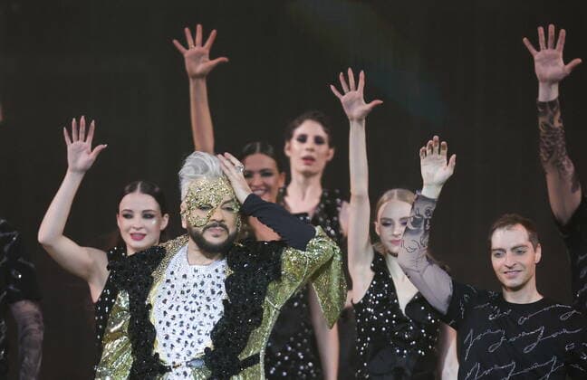 MOSCOW, RUSSIA â€“ APRIL 30, 2022: Singer Filipp Kirkorov performs during a concert titled Gold 55. The greatest hits marking his 55th birthday at the State Kremlin Palace. Vyacheslav Prokofyev TASS  TS12F3BD