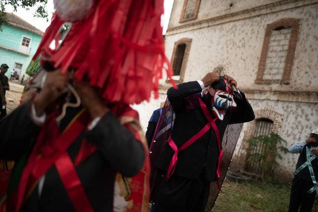 May 1, 2022: Portrait of a bonetero, the main character of the Afro-Mestizo Carnival in the town of Tuzamapan, Veracruz. - ZUMAqp1_ 20220501_zip_qp1_008 Copyright: xHectorxAdolfoxQuintanarxPerezx