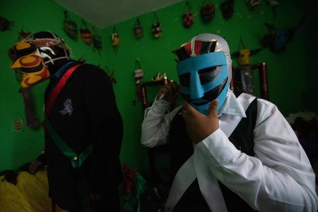 May 1, 2022: Portrait of a bonetero, the main character of the Afro-Mestizo Carnival in the town of Tuzamapan, Veracruz. - ZUMAqp1_ 20220501_zip_qp1_001 Copyright: xHectorxAdolfoxQuintanarxPerezx