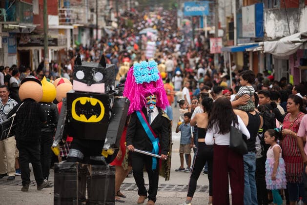 May 1, 2022: Thousands of people celebrate the traditional Carnival of the Boneteros in the town of Tuzamapan, Veracruz. This carnival is over 100 years old and is celebrated at the end of the cane cutting season. - ZUMAqp1_ 20220501_zip_qp1_026 Copyright: xHectorxAdolfoxQuintanarxPerezx