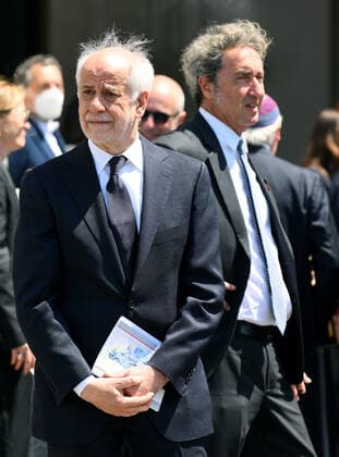 May 2, 2022, ROME: Italian actor Toni Servillo (L) and Italian filmmaker Paolo Sorrentino (R) leave after the presentation of the David di Donatello Award 2022 at the Quirinale Palace in Rome, Italy, 02 May 2022. The David di Donatello award is a film prize presented annually to honor the best of Italian and foreign motion picture productions.ANSA ETTORE FERRARI ROME  - ZUMAa110 20220502_zaf_a110_047 Copyright: xEttorexFerrarix