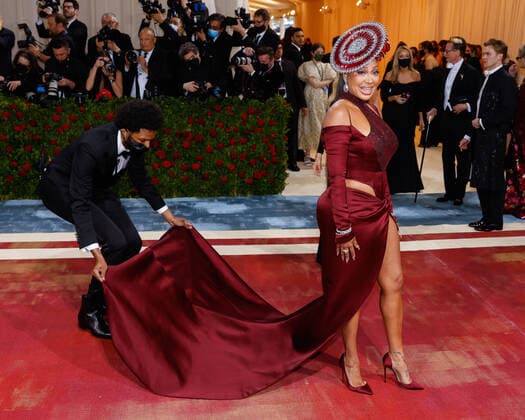 La La Anthony arrives on the red carpet for The Met Gala at The Metropolitan Museum of Art celebrating the Costume Institute opening of In America: An Anthology of Fashion in New York City on Monday, May 2, 2022.  NYP20220502527 JOHNxANGELILLO