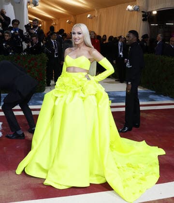 Gwen Stefani arrives on the red carpet for The Met Gala at The Metropolitan Museum of Art celebrating the Costume Institute opening of In America: An Anthology of Fashion in New York City on Monday, May 2, 2022.  NYP20220502240 JOHNxANGELILLO