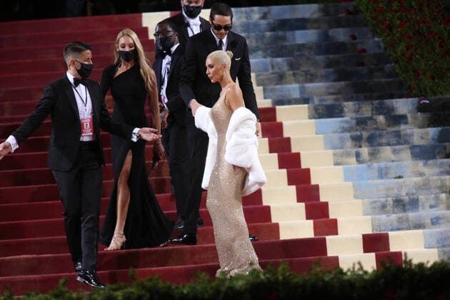 May 2, 2022, New York, NY, USA: KIM KARDASHIAN and PETE DAVIDSON attend the 2022 Met Gala, celebrating Ã¢â‚¬oeIn America: An Anthology of FashionÃ¢â‚¬Â.The Metropolitan Museum of Art, NYC.May 2, 2022. New York USA - ZUMAms4_ 20220502_zaf_ms4_005 Copyright: xSoniaxMoskowitzxGordonx