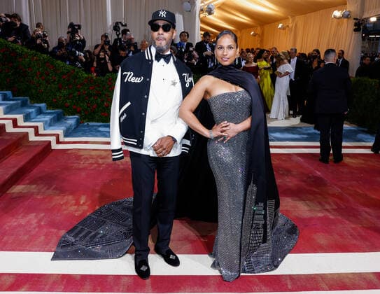Swizz Beatz and Alicia Keys arrive on the red carpet for The Met Gala at The Metropolitan Museum of Art celebrating the Costume Institute opening of In America: An Anthology of Fashion in New York City on Monday, May 2, 2022.  NYP20220502548 JOHNxANGELILLO