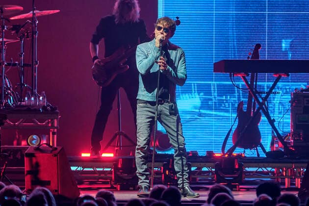 Morten Harket from a ha live at the opening of the Hunting High and Low Tour Germany at ZAG Arena Hannover, 02 05 2022 Foto:xU.xStammx xFuturexImage