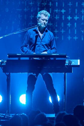 Magne Furuholmen of a ha live at the opening of the Hunting High and Low Tour Germany at ZAG Arena Hannover, 02 05 2022 Foto:xU.xStammx xFuturexImage