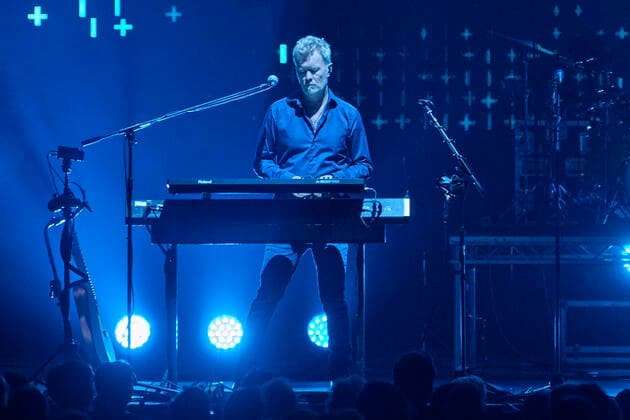 Magne Furuholmen of a ha live at the opening of the Hunting High and Low Tour Germany at ZAG Arena Hannover, 02 05 2022 Foto:xU.xStammx xFuturexImage