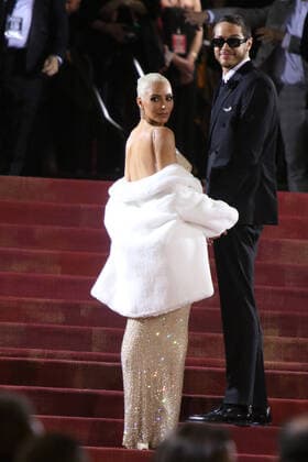 NEW YORK, NEW YORK - MAY 02: KIm Kardashian and Pete Davidson at The 2022 Met Gala Celebrating In America: An Anthology of Fashion at The Metropolitan Museum of Art on May 02, 2022 in New York City. Copyright: xRWx