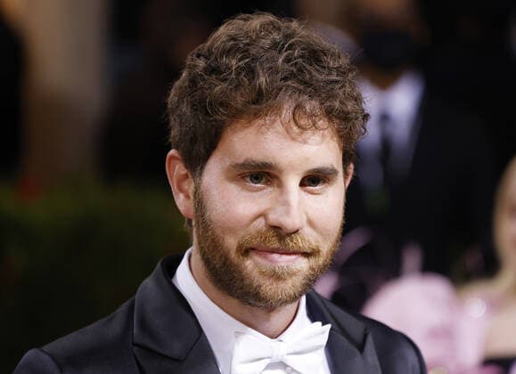 Ben Platt arrives on the red carpet for The Met Gala at The Metropolitan Museum of Art celebrating the Costume Institute opening of In America: An Anthology of Fashion in New York City on Monday, May 2, 2022.  NYP20220502315 JOHNxANGELILLO