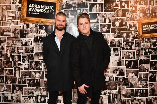 2022 APRA MUSIC AWARDS, Mashed N Kutcher Adam Morris (left) and Adam Morris pose for photos during the 2022 APRA Music Awards at Melbourne Town Hall in Melbourne, Tuesday, May 3, 2022. ( NO ARCHIVING, EDITORIAL USE ONLY, NO USE IN BOOKS WITHOUT CONSENT MELBOURNE VIC AUSTRALIA  Copyright: xJAMESxROSSx 20220503001654535324
