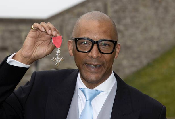 . 03 05 2022. Windsor , United Kingdom. Jay Blades with his MBE after an Investiture at Windsor Castle.  xStephenxLockx xi-Imagesx IIM-23367-0003