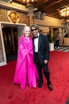 NY: Met Gala 2022 departures from The Pierre hotel Glenn Close wearing dress by Valentino and Pierpaolo Piccioli departs The Pierre Hotel for the 2022 Met Gala on a theme In America: An Anthology of Fashion with dress code calls for gilded glamour New York New York United States Copyright: LevxRadin