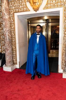 NY: Met Gala 2022 departures from The Pierre hotel Scott Ramon Seguro Mescudi aka Kid Cudi wearing dress by Kenzo departs The Pierre Hotel for the 2022 Met Gala on a theme In America: An Anthology of Fashion with dress code calls for gilded glamour New York New York United States Copyright: LevxRadin