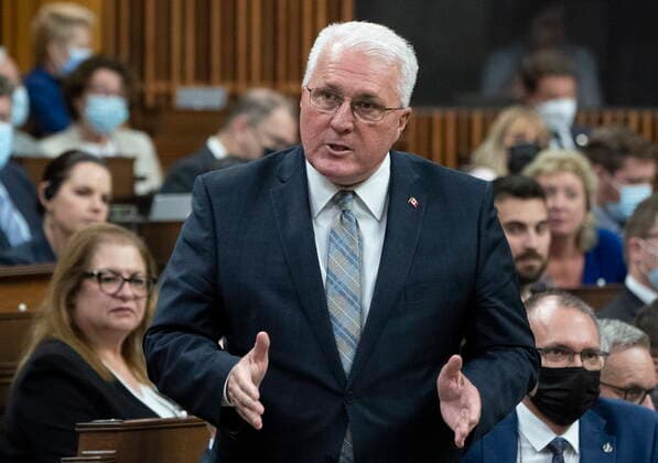 May 3, 2022, Ottawa, ON, Canada: Conservative MP for Barrie-Innisfil John Brassard rises during Question Period, Tuesday, May 3, 2022 in Ottawa. Ottawa Canada  - ZUMAc35_ 20220503_zaf_c35_121 Copyright: xAdrianxWyldx