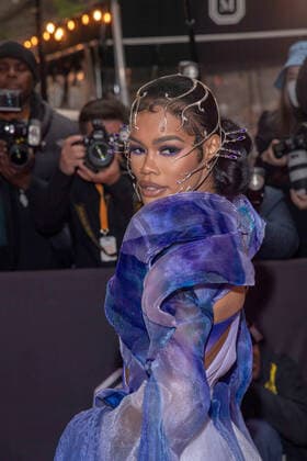 May 2, 2022, New York, United States: Teyana Taylor wearing Iris Van Herpen departs The Mark Hotel for 2022 Met Gala in New York City. New York United States - ZUMAs197 20220502_zaa_s197_401 Copyright: xRonxAdarx