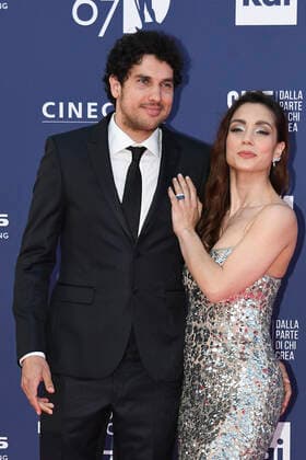 Verleihung des David di Donatello-Preises 2022 in Rom Rome, Cinecitta , David di Donatello 2022. In the photo: Cristiana Dell Anna with her husband Emanuele Scamardella  Copyright: xVincenzoxLandix xipa-agency.netx xVincenzoxLandix