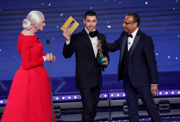 Verleihung des David di Donatello-Preises 2022 in Rom - Die Preisträger May 3, 2022, ROME, Italia: Italian actor Eduardo Scarpetta at Cinecitta studios receives award for Best Supporting Actor for his role in Qui rido io during the 67th edition of the David di Donatello Awards, in Rome, Italy, 3 May 2022. ANSA GIUSEPPE LAMI ROME Italia - ZUMAa110 20220503_zaf_a110_002 Copyright: xGiuseppexLamix