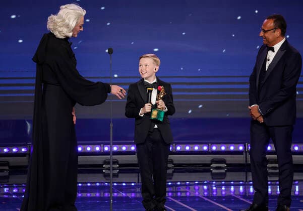 Verleihung des David di Donatello-Preises 2022 in Rom - Die Preisträger May 3, 2022, ROME, Italia: British actor Jude Hill at Cinecitta studios receives award for Best Foreign Film for Belfast during the 67th edition of the David di Donatello Awards, in Rome, Italy, 3 May 2022. ANSA GIUSEPPE LAMI ROME Italia - ZUMAa110 20220503_zaf_a110_014 Copyright: xGiuseppexLamix