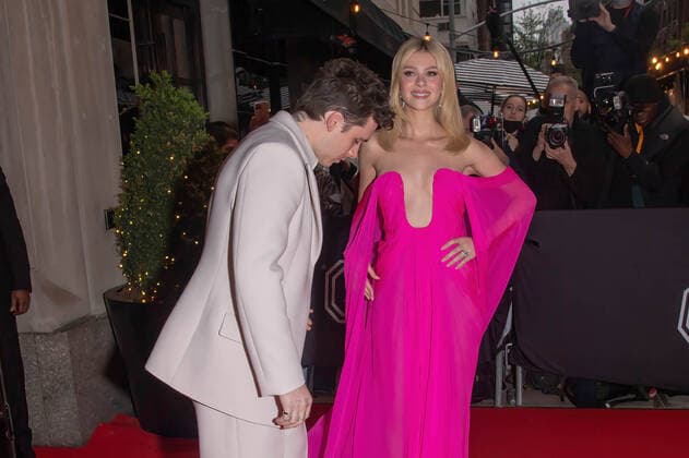 May 2, 2022, New York, United States: Brooklyn Beckham and Nicola Peltz-Beckham wearing Valentino departs The Mark Hotel for 2022 Met Gala in New York City. New York United States - ZUMAs197 20220502_zaa_s197_419 Copyright: xRonxAdarx
