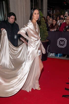 May 2, 2022, New York, United States: Eva Chen wearing Peter Do departs The Mark Hotel for 2022 Met Gala in New York City. New York United States - ZUMAs197 20220502_zaa_s197_426 Copyright: xRonxAdarx