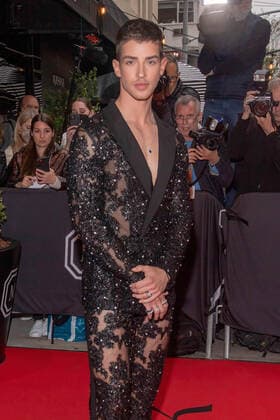 May 2, 2022, New York, United States: Manu Rios departs The Mark Hotel for 2022 Met Gala in New York City. New York United States - ZUMAs197 20220502_zaa_s197_446 Copyright: xRonxAdarx
