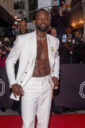 May 2, 2022, New York, United States: Dwyane Wade departs The Mark Hotel for 2022 Met Gala in New York City. New York United States - ZUMAs197 20220502_zaa_s197_461 Copyright: xRonxAdarx