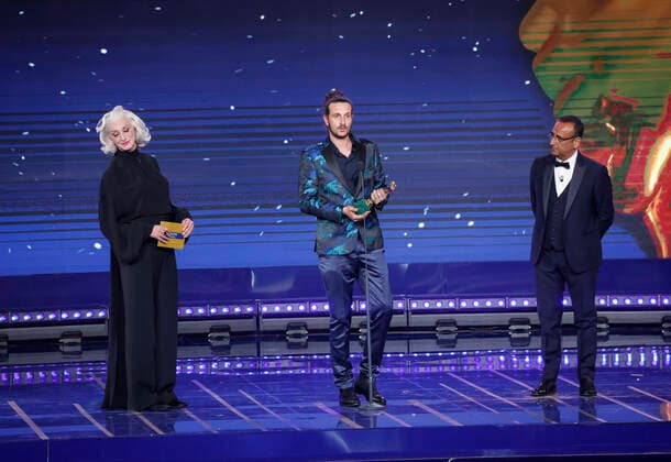 Verleihung des David di Donatello-Preises 2022 in Rom - Die Preisträger May 3, 2022, ROME, Italia: Italian make up artist Diego Prestopino at Cinecitta studios receives award for Best Makeup for Freaks out during the 67th edition of the David di Donatello Awards, in Rome, Italy, 3 May 2022. ANSA GIUSEPPE LAMI ROME Italia - ZUMAa110 20220503_zaf_a110_019 Copyright: xGiuseppexLamix