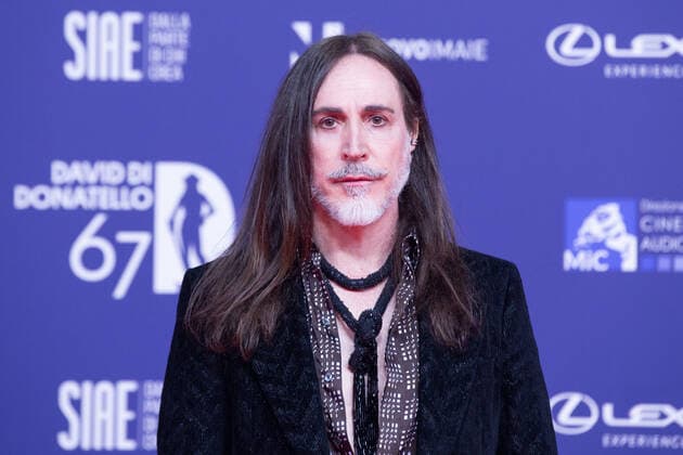 Verleihung des David di Donatello-Preises 2022 in Rom Italy: Red Carpet of David di Donatello 2022 Awards ceremony Manuel Agnelli attends the red carpet of David di Donatello 2022 awards ceremony in Rome Rome Italy Copyright: MatteoxNardone