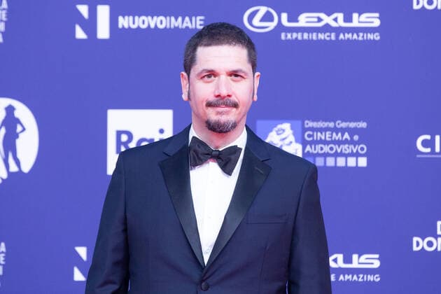 Verleihung des David di Donatello-Preises 2022 in Rom Italy: Red Carpet of David di Donatello 2022 Awards ceremony Gabriele Mainetti attends the red carpet of David di Donatello 2022 awards ceremony in Rome Rome Italy Copyright: MatteoxNardone