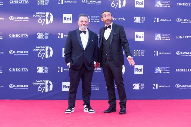 Verleihung des David di Donatello-Preises 2022 in Rom Italy: Red Carpet of David di Donatello 2022 Awards ceremony Marco Manetti and Antonio Manetti attend the red carpet of David di Donatello 2022 awards ceremony in Rome Rome Italy Copyright: MatteoxNardone