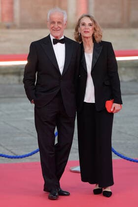 Verleihung des David di Donatello-Preises 2022 in Rom May 3, 2022, Rome, Italy: Toni Servillo (L) and Emanuela Camanna (R) attend the red carpet of the 67th Premi David di Donatello 2022 at CinecittÃ Studios. Rome Italy - ZUMAs197 20220503_zaa_s197_322 Copyright: xMarioxCartellix