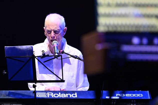 Van Der Graaf Generator Perform In Rome, Italy Peter Hammill during the concert of the Van Der Graaf Generator, at Auditorium Parco della Musica, 3th May, Rome, Italy. Rome Italy  Copyright: xDomenicoxCippitellix originalFilename: livemedia-vandergr220503_np2Oz.jpg