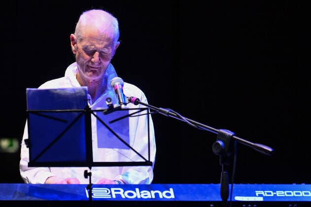 Van Der Graaf Generator Perform In Rome, Italy Peter Hammill during the concert of the Van Der Graaf Generator, at Auditorium Parco della Musica, 3th May, Rome, Italy. Rome Italy  Copyright: xDomenicoxCippitellix originalFilename: livemedia-vandergr220503_npnMf.jpg