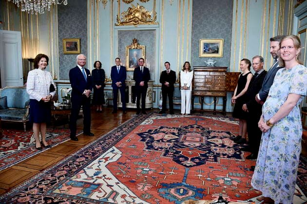 Queen Silvia and King Carl Gustaf hand out the H M The King s medal for merits in sports at the Royal Palace in Stockholm, Sweden on May 04, 2022 STOCKHOLM SWEDEN x12110x,  Copyright: xPaulxWennerholm TTx THE KING S MEDAL AWARD CEREMONY
