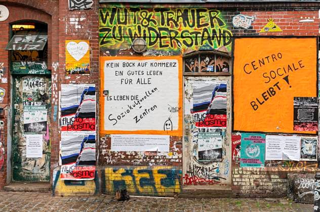 Centro Sociale in Hamburg *** Centro Sociale in Hamburg 1020918993