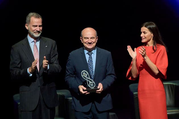 Spanisches Königspaar bei der Verleihung des nationalen Forschungspreises in Barcelona 05-05-2022 Barcelona Queen Letizia and King Felipe attend the national research awards 2021 at the auditorium of the Barcelona International Convention Center (CCIB) in Barcelona. No Spain Â  Copyright: xPPEx
