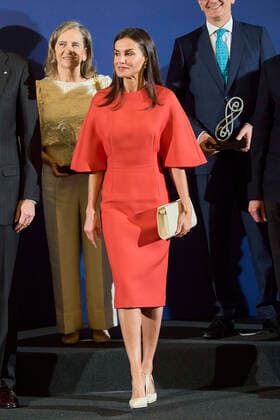 Spanisches Königspaar bei der Verleihung des nationalen Forschungspreises in Barcelona 05-05-2022 Barcelona Queen Letizia and King Felipe attend the national research awards 2021 at the auditorium of the Barcelona International Convention Center (CCIB) in Barcelona. No Spain Â  Copyright: xPPEx
